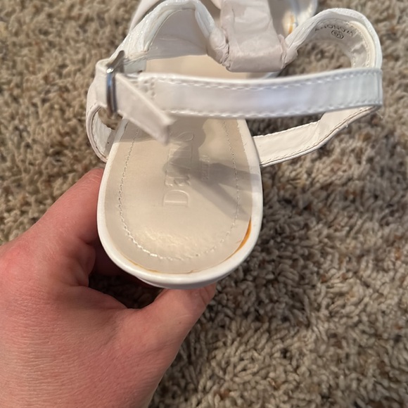 Brand New!! David's Bridal Wedding Shoes - Picture 7 of 9